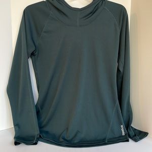 Reebok Speedwick lightweight hooded pullover size small